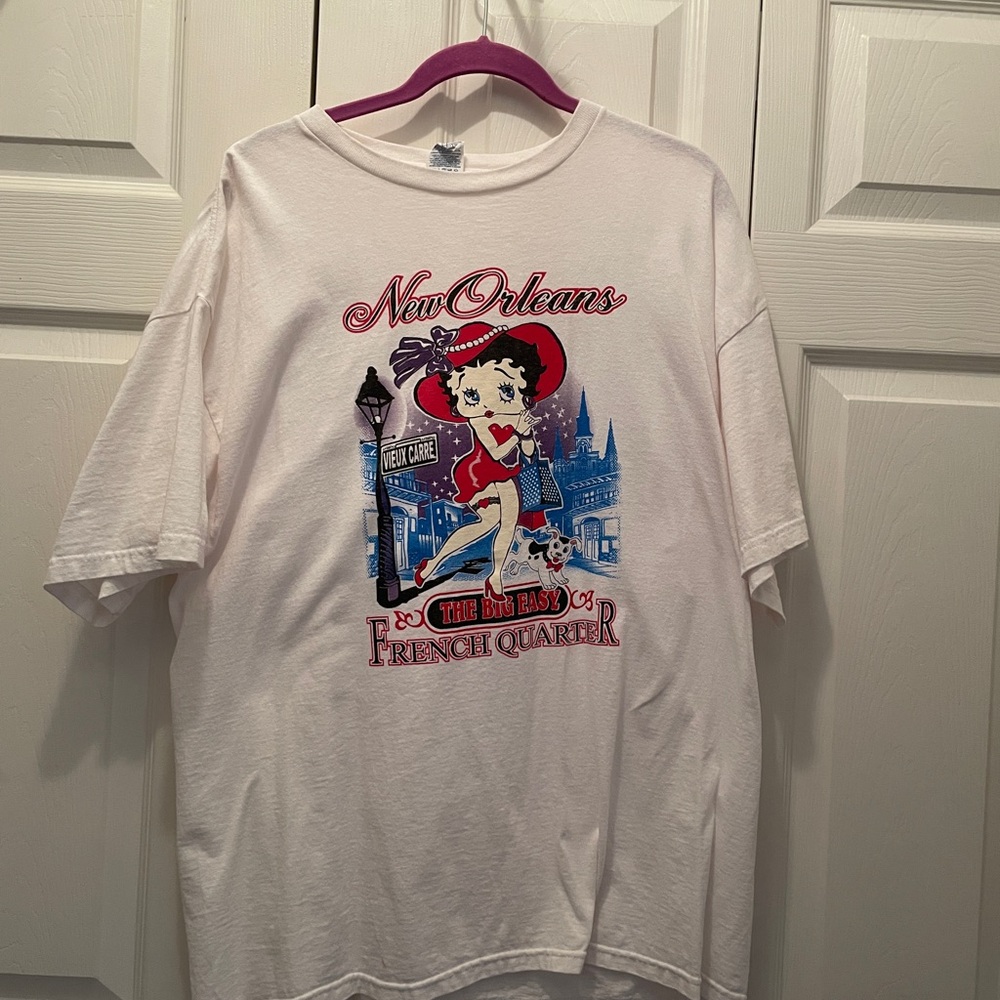 Ladies Betty Boop wearing a Red Hat from New Orleans Size XL